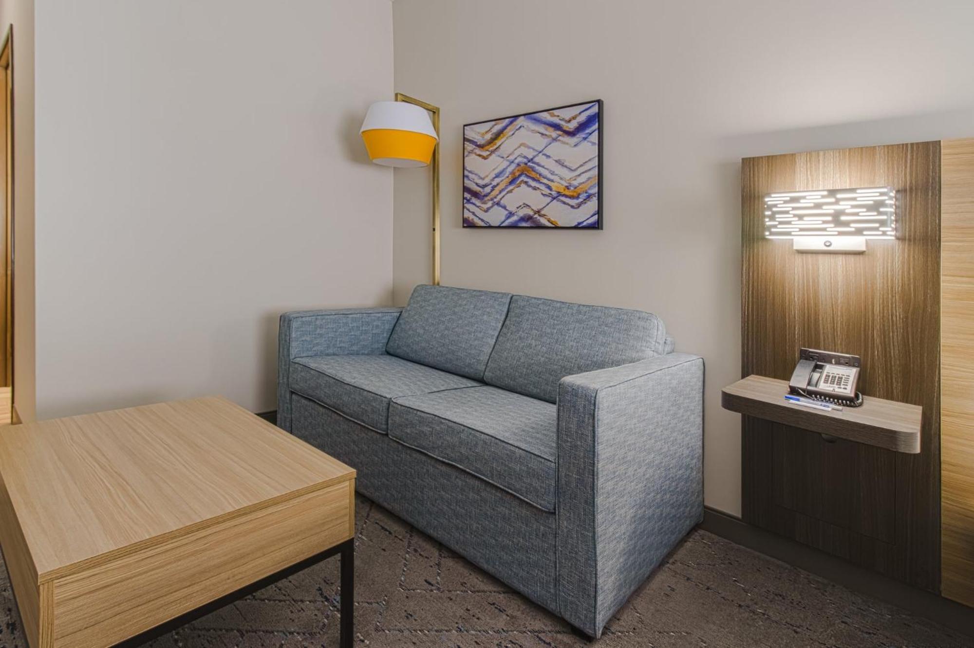 Holiday Inn Express Hartford-Newington By Ihg Buitenkant foto