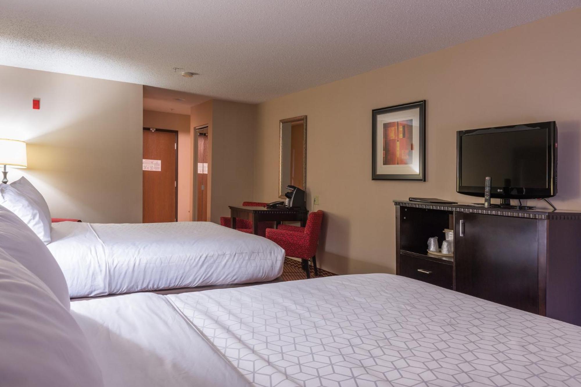 Holiday Inn Express Hartford-Newington By Ihg Buitenkant foto