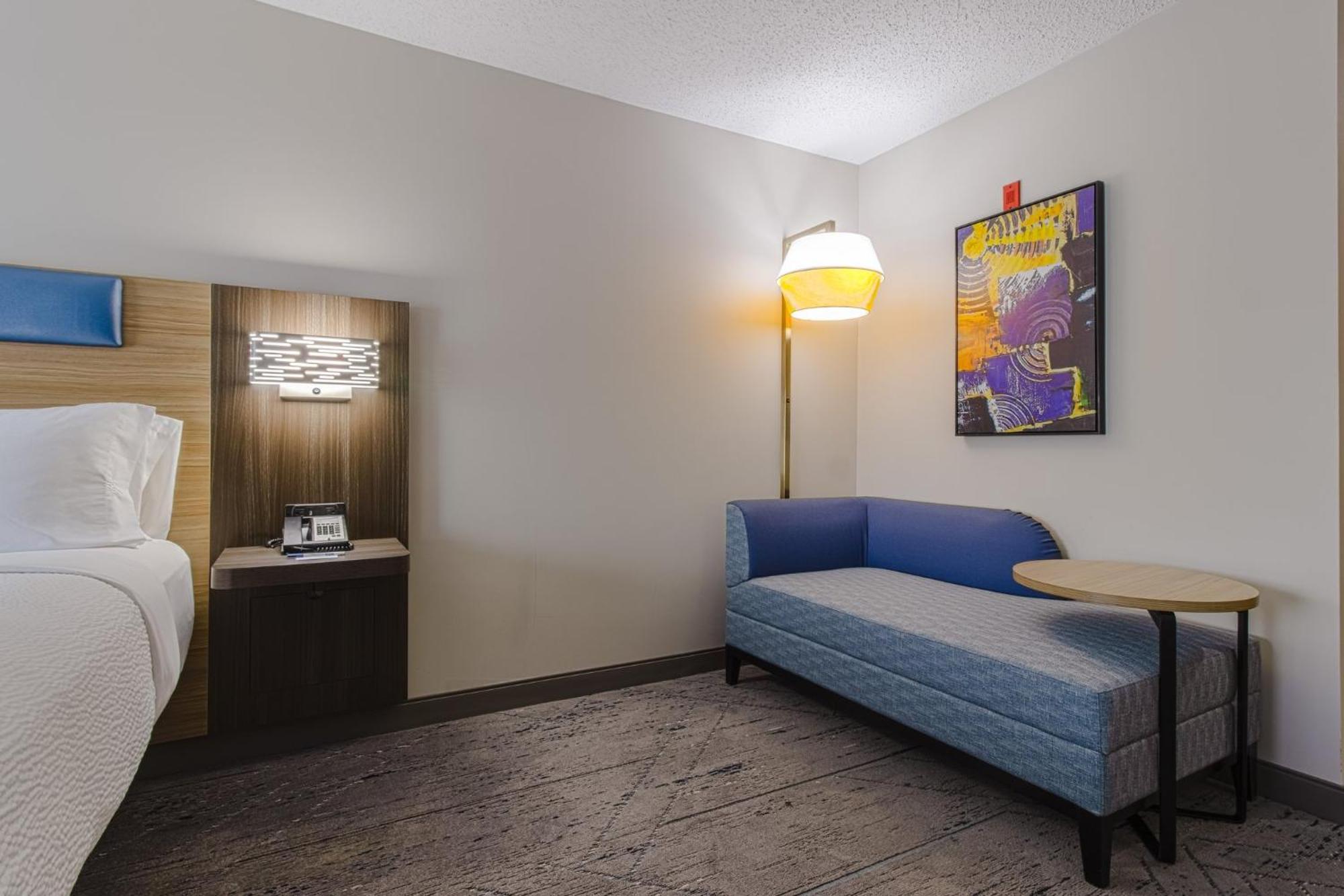 Holiday Inn Express Hartford-Newington By Ihg Buitenkant foto
