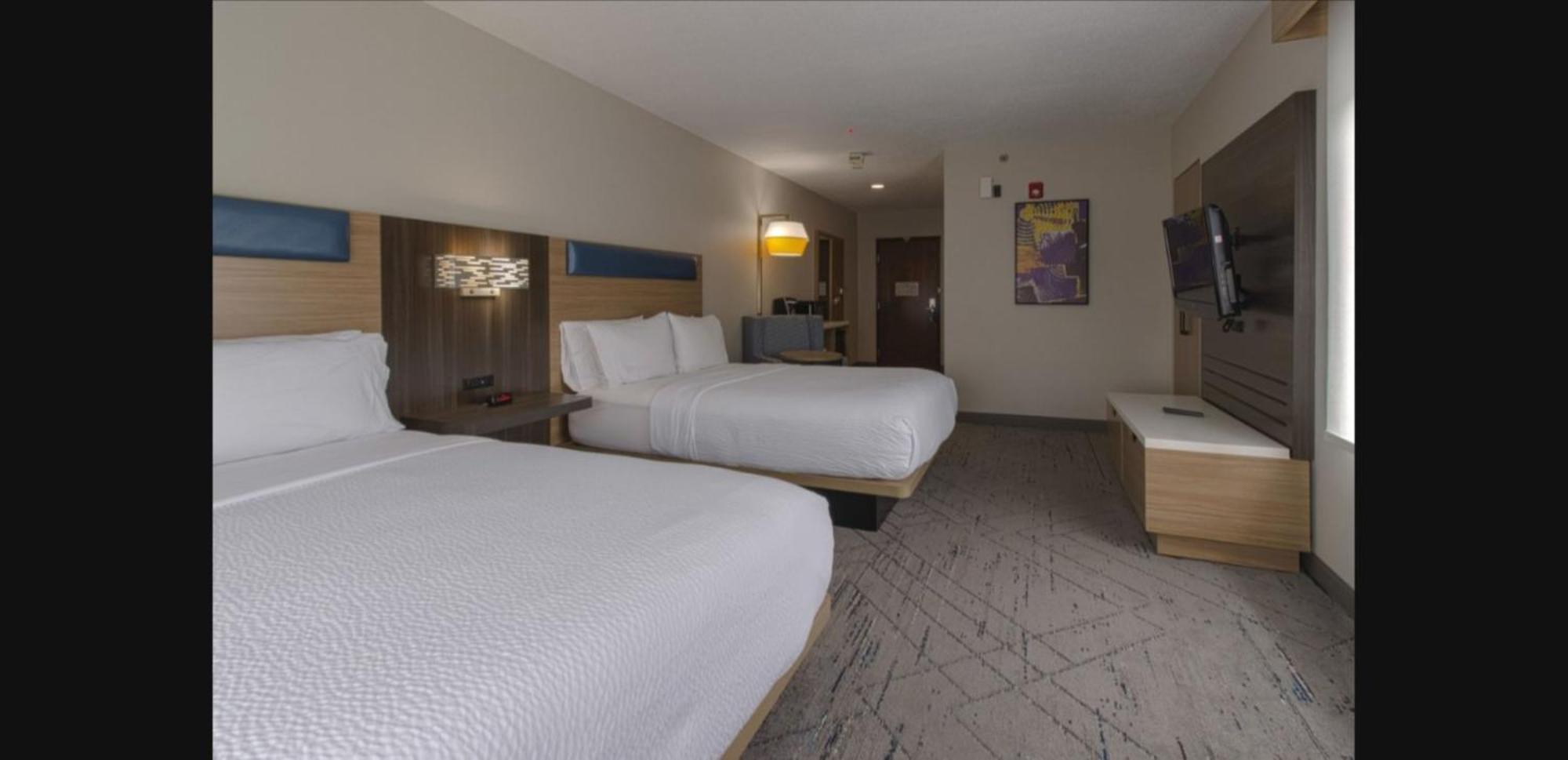 Holiday Inn Express Hartford-Newington By Ihg Buitenkant foto