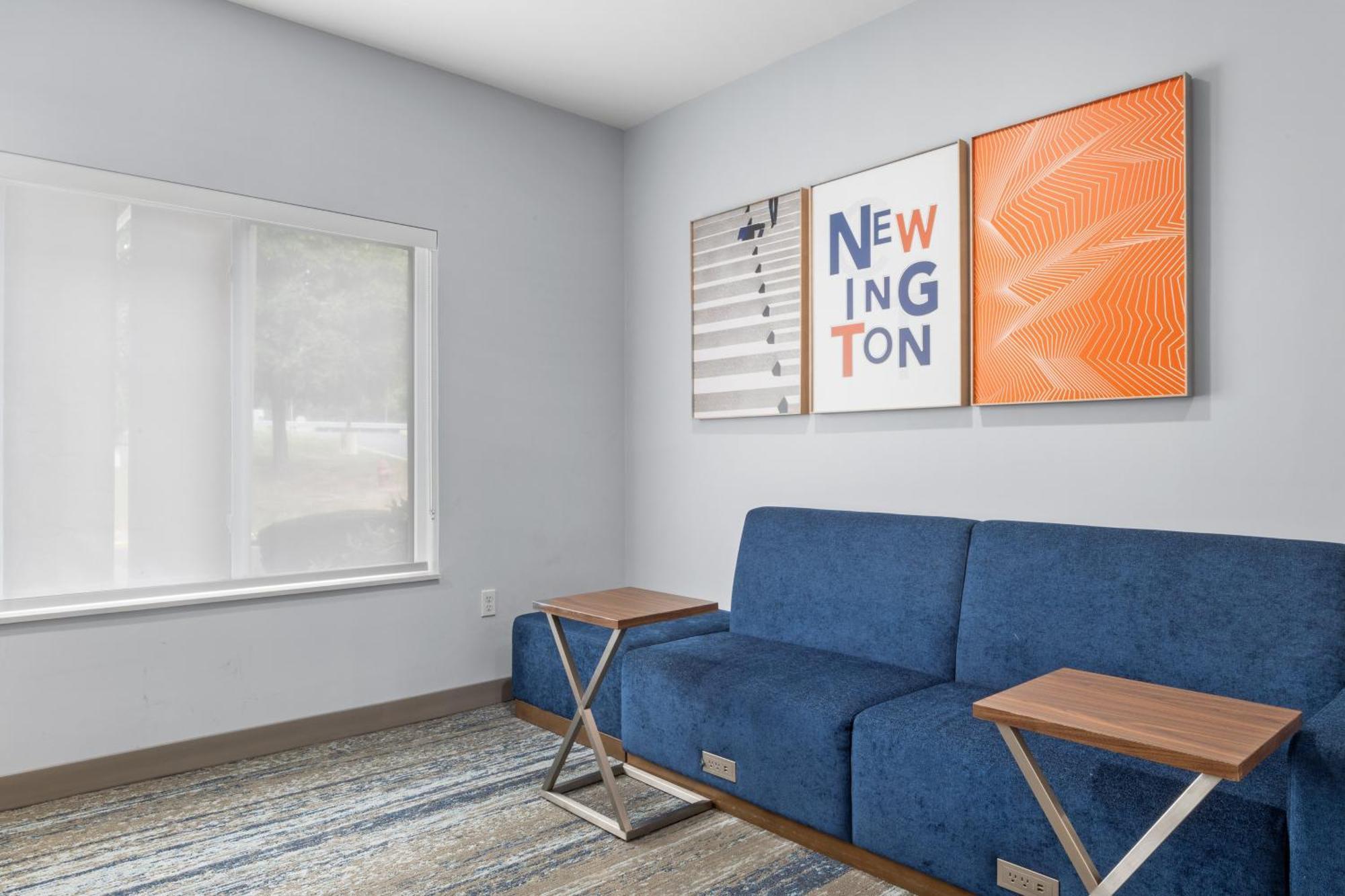 Holiday Inn Express Hartford-Newington By Ihg Buitenkant foto